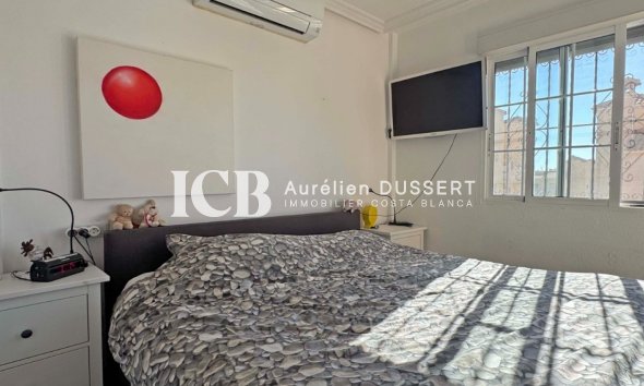 Revente - Maison mitoyenne -
Orihuela Costa - Villamartín