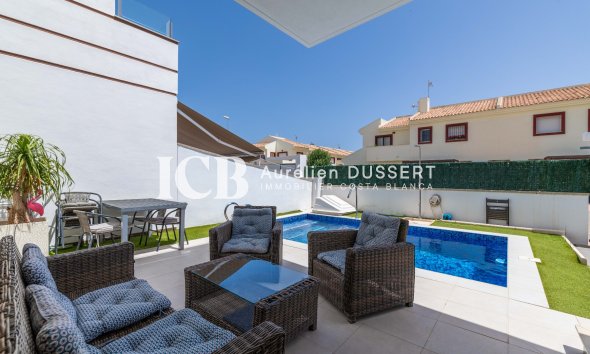 Revente - Villa -
Ciudad Quesada