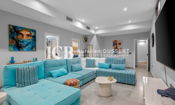 Revente - Villa -
Orihuela Costa - Villamartín