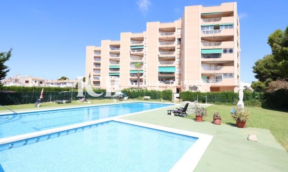 Revente - Appartement -
Orihuela Costa - La Zenia