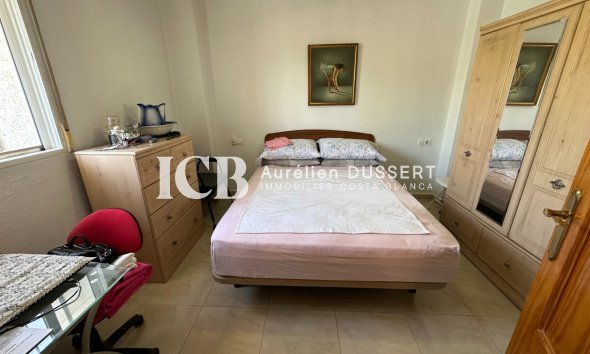 Revente - Maison mitoyenne -
Benejúzar