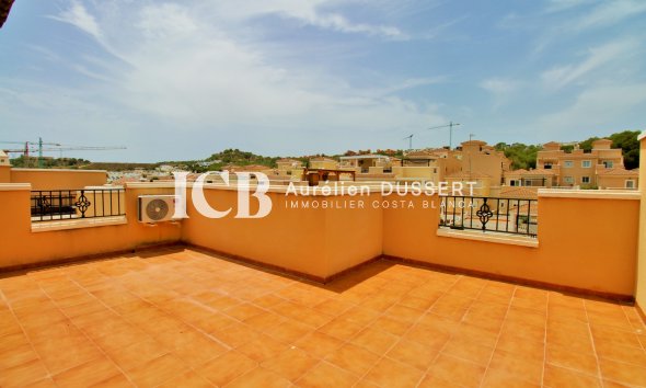 Resale - Townhouse -
San Miguel de Salinas
