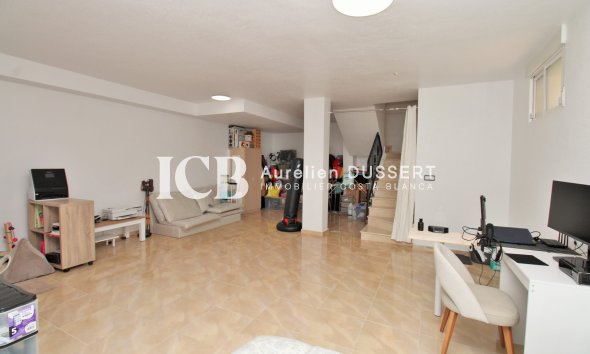 Resale - Townhouse -
San Miguel de Salinas