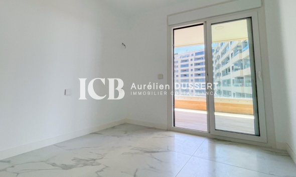 Revente - Appartement -
Punta Prima - Torrevieja