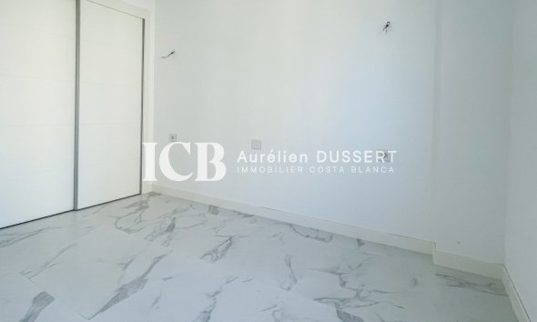 Revente - Appartement -
Punta Prima - Torrevieja