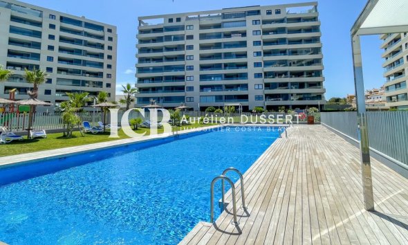 Revente - Appartement -
Punta Prima - Torrevieja