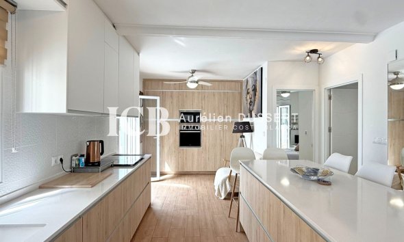 Resale - Villa -
Orihuela Costa - Villamartín