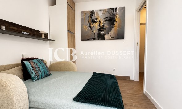 Resale - Villa -
Orihuela Costa - Villamartín