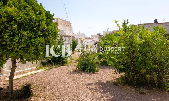 Revente - Appartement -
Torrevieja - La Siesta - El Salado - Torreta