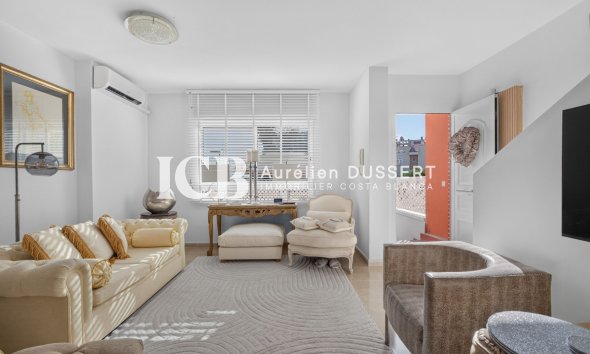 Resale - Apartment / flat -
Bigastro