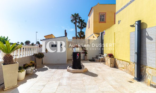 Revente - Maison mitoyenne -
Orihuela Costa - La Regia