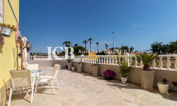 Revente - Maison mitoyenne -
Orihuela Costa - La Regia