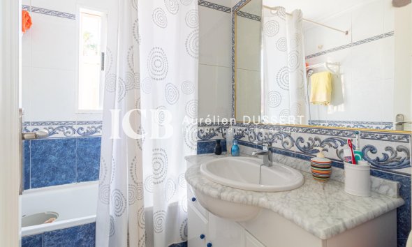 Revente - Maison mitoyenne -
Orihuela Costa - La Regia