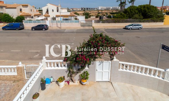 Revente - Maison mitoyenne -
Orihuela Costa - La Regia