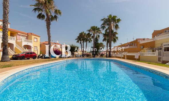 Revente - Maison mitoyenne -
Orihuela Costa - La Regia