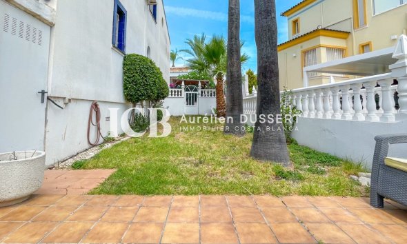 Revente - Maison mitoyenne -
Orihuela Costa - La Rioja
