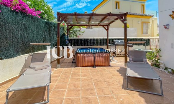 Revente - Maison mitoyenne -
Orihuela Costa - La Rioja