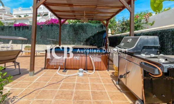 Revente - Maison mitoyenne -
Orihuela Costa - La Rioja