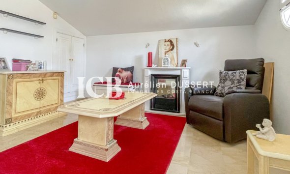 Revente - Maison mitoyenne -
Orihuela Costa - La Rioja