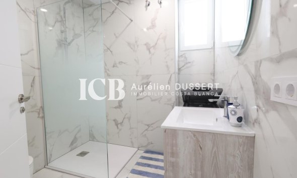 Resale - Apartment / flat -
Torrevieja - Acequion