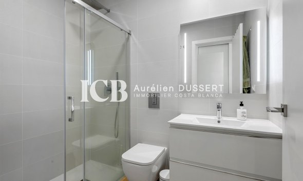 Revente - Appartement -
Orihuela Costa - Los Dolses