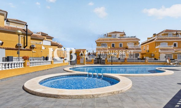 Revente - Appartement -
Orihuela Costa - Playa Flamenca