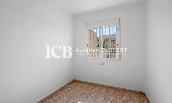 Revente - Maison mitoyenne -
Orihuela Costa - Las Filipinas