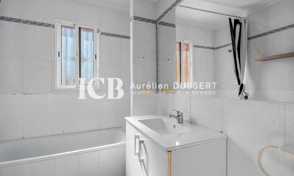 Revente - Maison mitoyenne -
Orihuela Costa - Las Filipinas