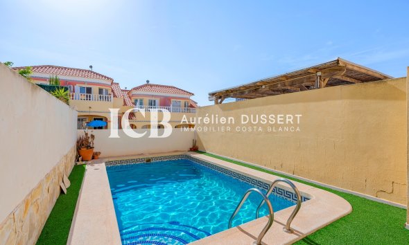 Revente - Maison mitoyenne -
Orihuela Costa - Las Filipinas