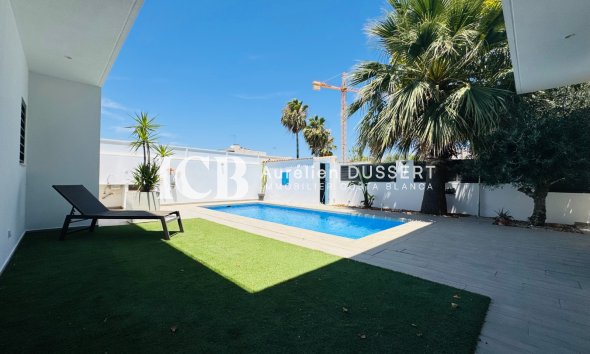 Revente - Villa -
San Pedro del Pinatar - Lo Pagan