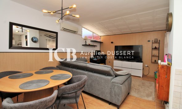 Revente - Maison mitoyenne -
Orihuela Costa - Villamartín