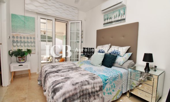 Revente - Maison individuelle -
Orihuela Costa - Villamartín