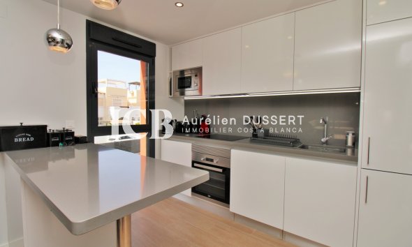 Revente - Appartement -
Orihuela Costa - Villamartín