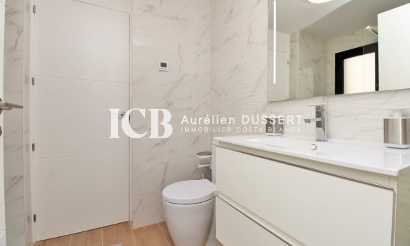 Revente - Appartement -
Orihuela Costa - Villamartín