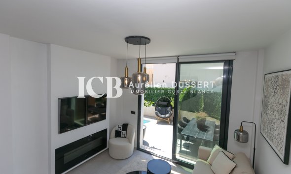 Revente - Villa -
Orihuela Costa - Villamartín
