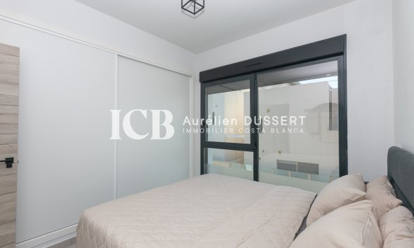 Revente - Villa -
Orihuela Costa - Villamartín