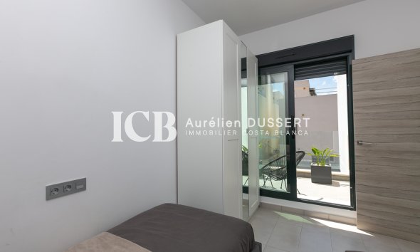 Revente - Villa -
Orihuela Costa - Villamartín