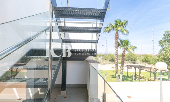 Revente - Villa -
Orihuela Costa - Villamartín