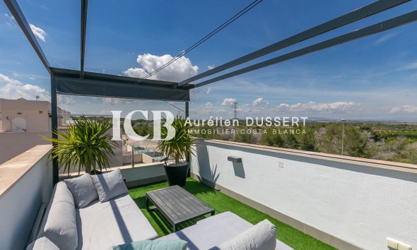 Revente - Villa -
Orihuela Costa - Villamartín