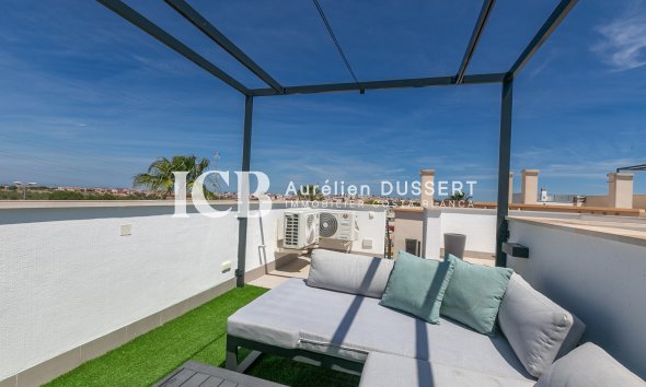 Revente - Villa -
Orihuela Costa - Villamartín