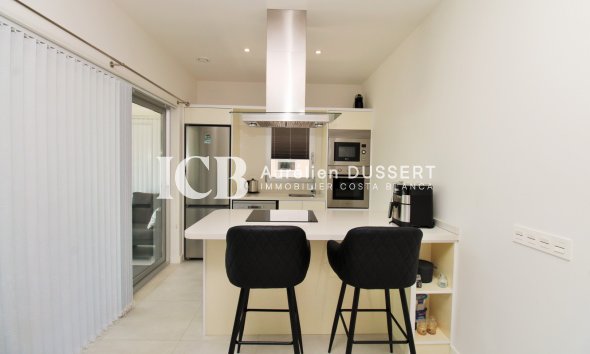 Revente - Appartement -
Orihuela Costa - Los Dolses