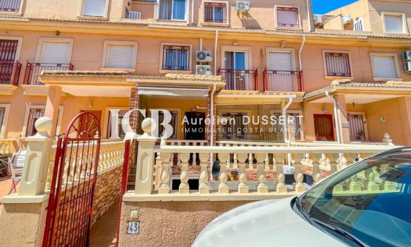 Revente - Maison mitoyenne -
Orihuela Costa - Playa Flamenca