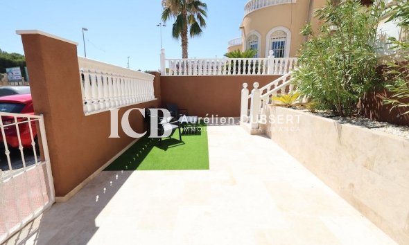 Revente - Maison individuelle -
Orihuela Costa - Las Filipinas