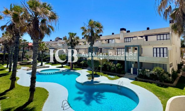 Revente - Appartement -
La Mata