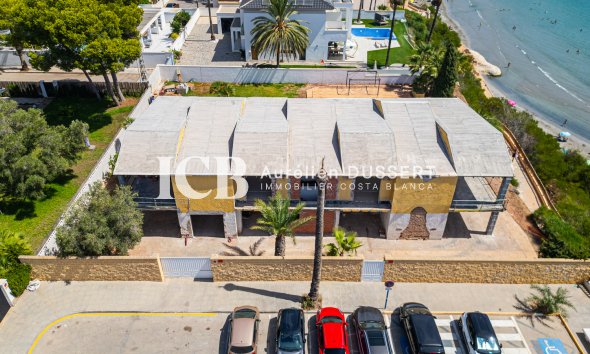Revente - Villa -
Orihuela Costa - Cabo Roig