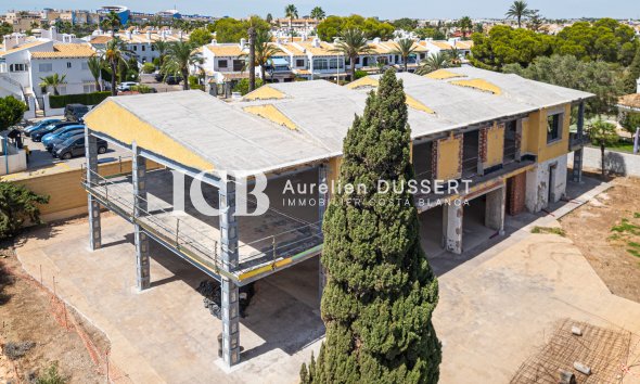 Revente - Villa -
Orihuela Costa - Cabo Roig