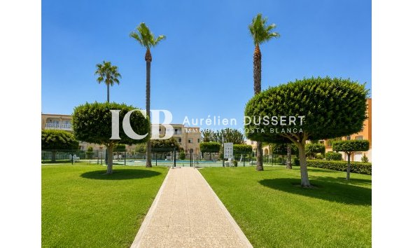 Revente - Appartement -
La Mata