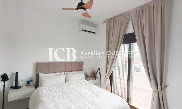 Resale - Townhouse -
San Miguel de Salinas