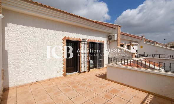 Resale - Townhouse -
San Miguel de Salinas