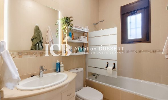Resale - Townhouse -
San Miguel de Salinas